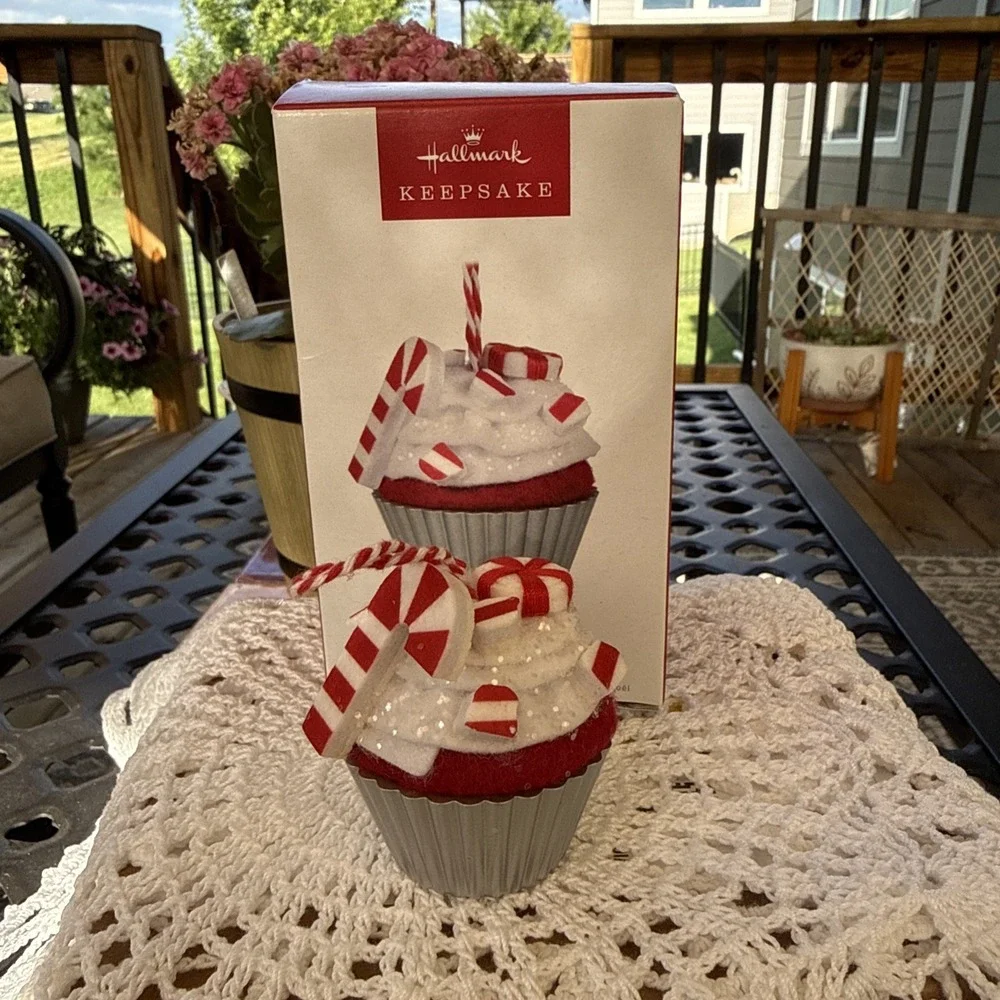 Hallmark Ornament Christmas Cupcakes #13 2022 Holiday Merry Mint Red Velvet Cake